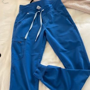 Figs Technical jogger in royal blue